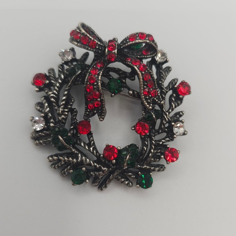 VTG Christmas Brooch 2PC Set Dark Silver Tone Red Green Tree Wreath Holiday Joy - Picture 4 of 16